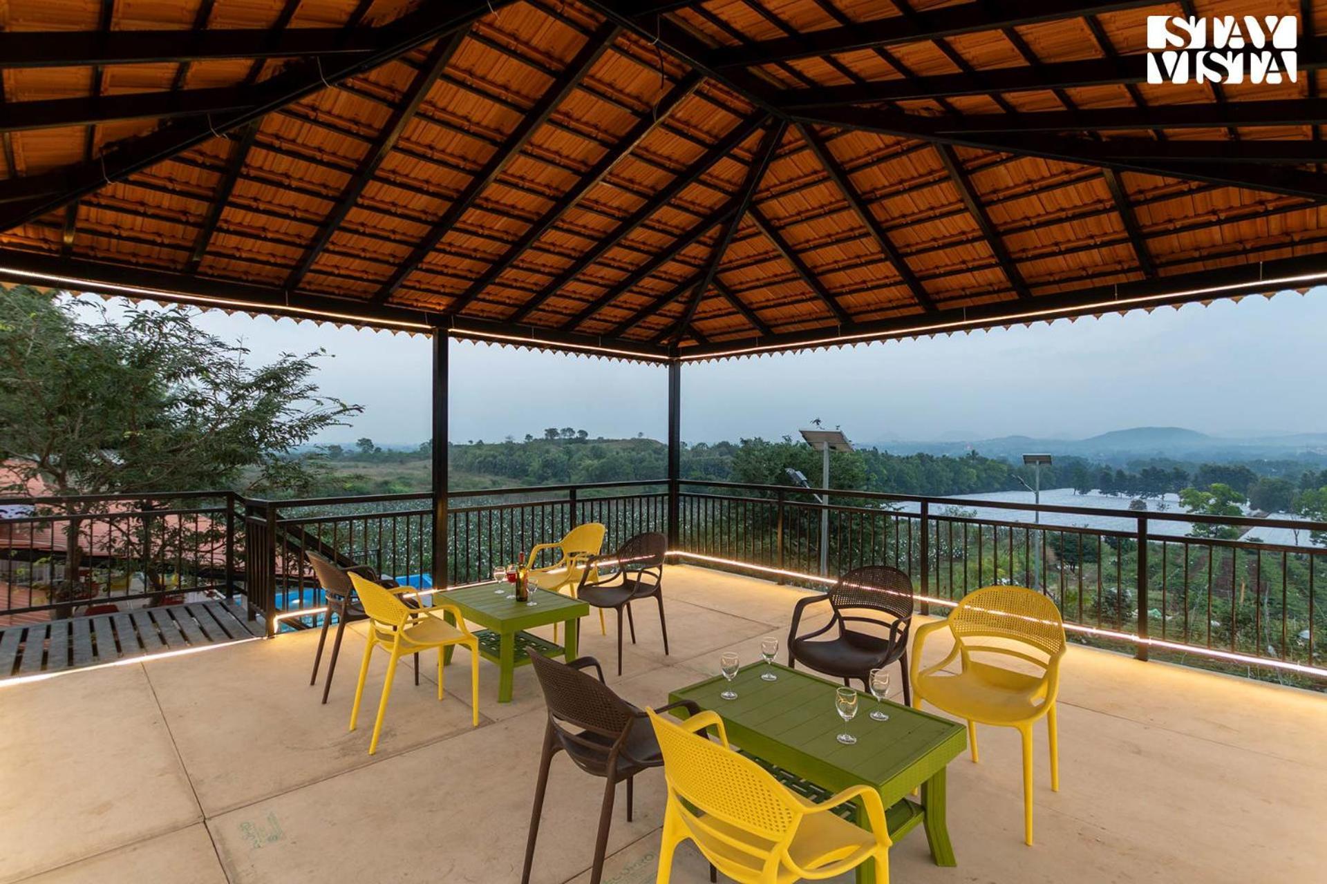 Stayvista'S Harvest Haven - Pool-View Villa With Deck & Machan Near Sula Nashik Exterior foto